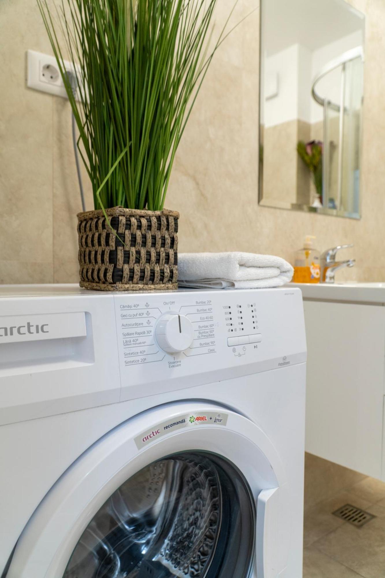 יאשי Center Apartment Palas Mall View מראה חיצוני תמונה