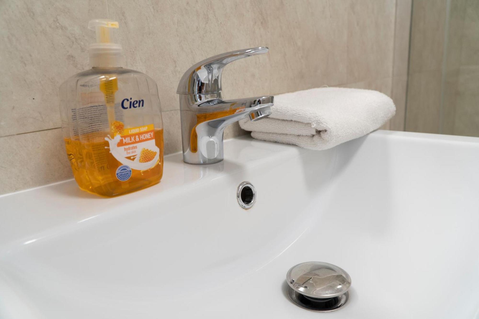 יאשי Center Apartment Palas Mall View מראה חיצוני תמונה